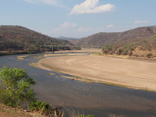 Luangwa bridge