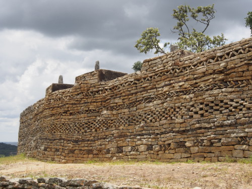 Nalatale main wall closeup